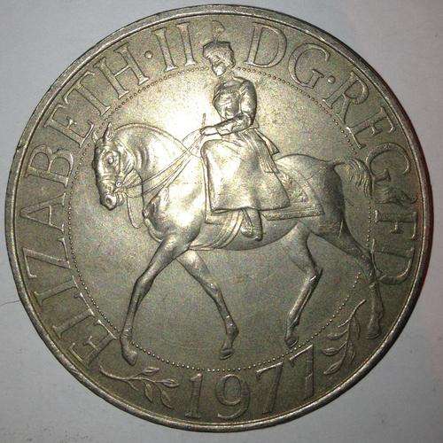 1977 Elizabeth Commemorative Crowns - R1 Start!!! 5 Available!!!